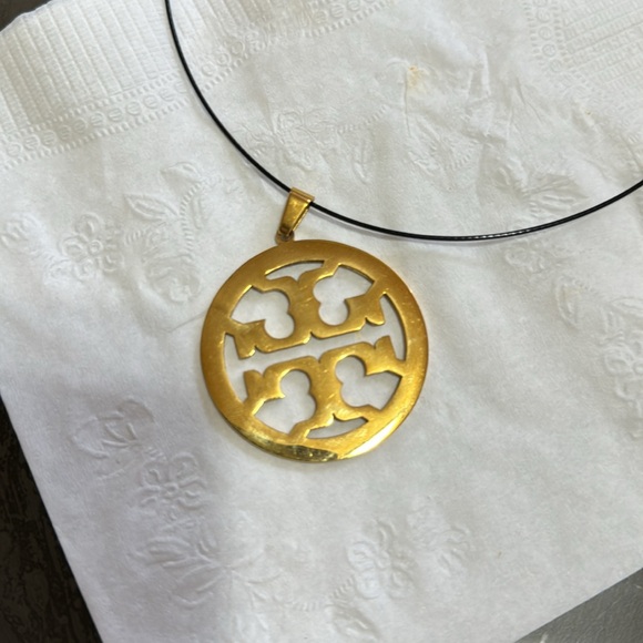 Tory Burch Pendant - Picture 3 of 5